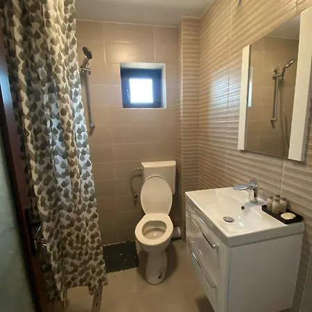 Casa Marisa בית הארחה 3*
